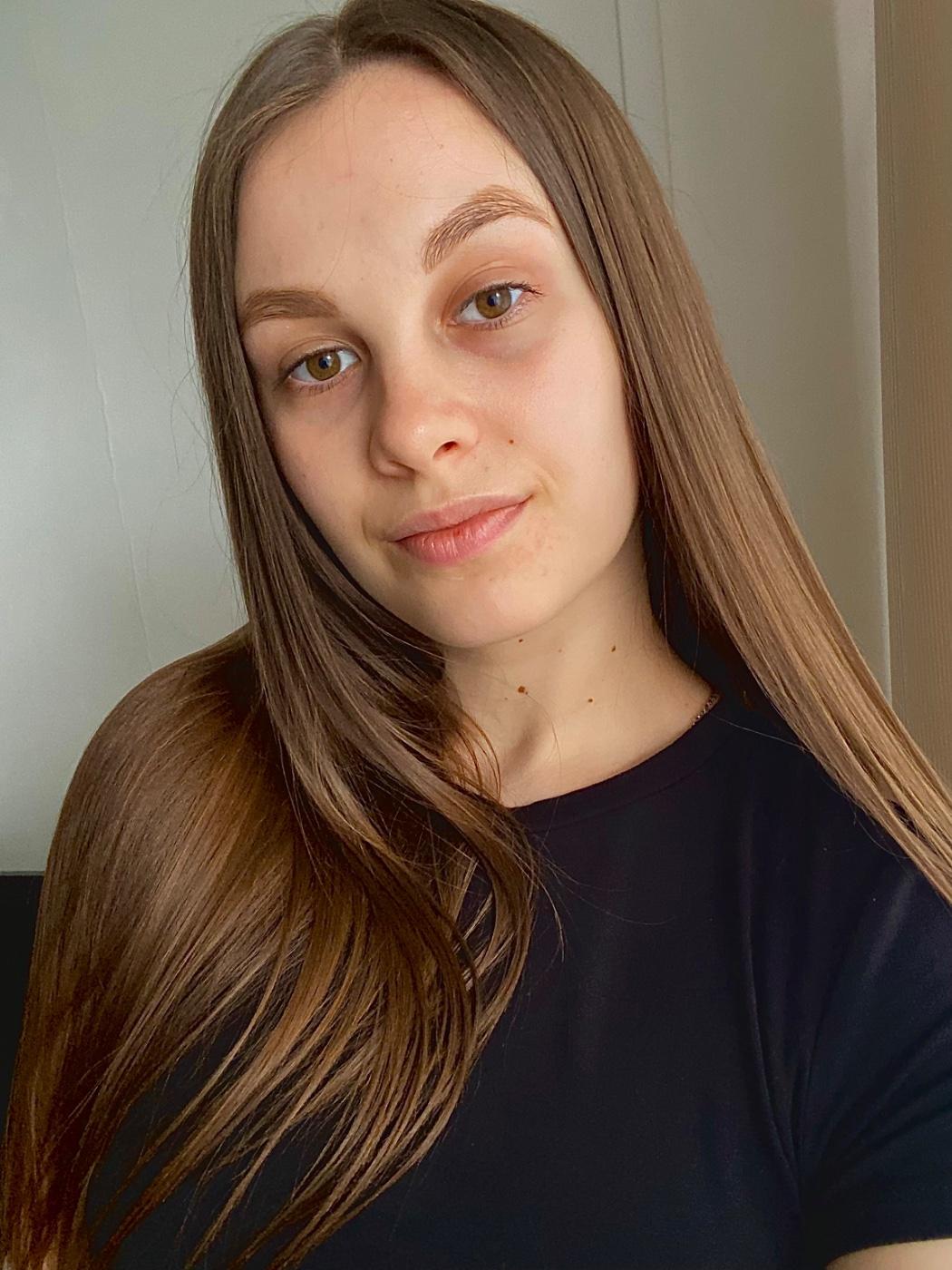 Anya G.