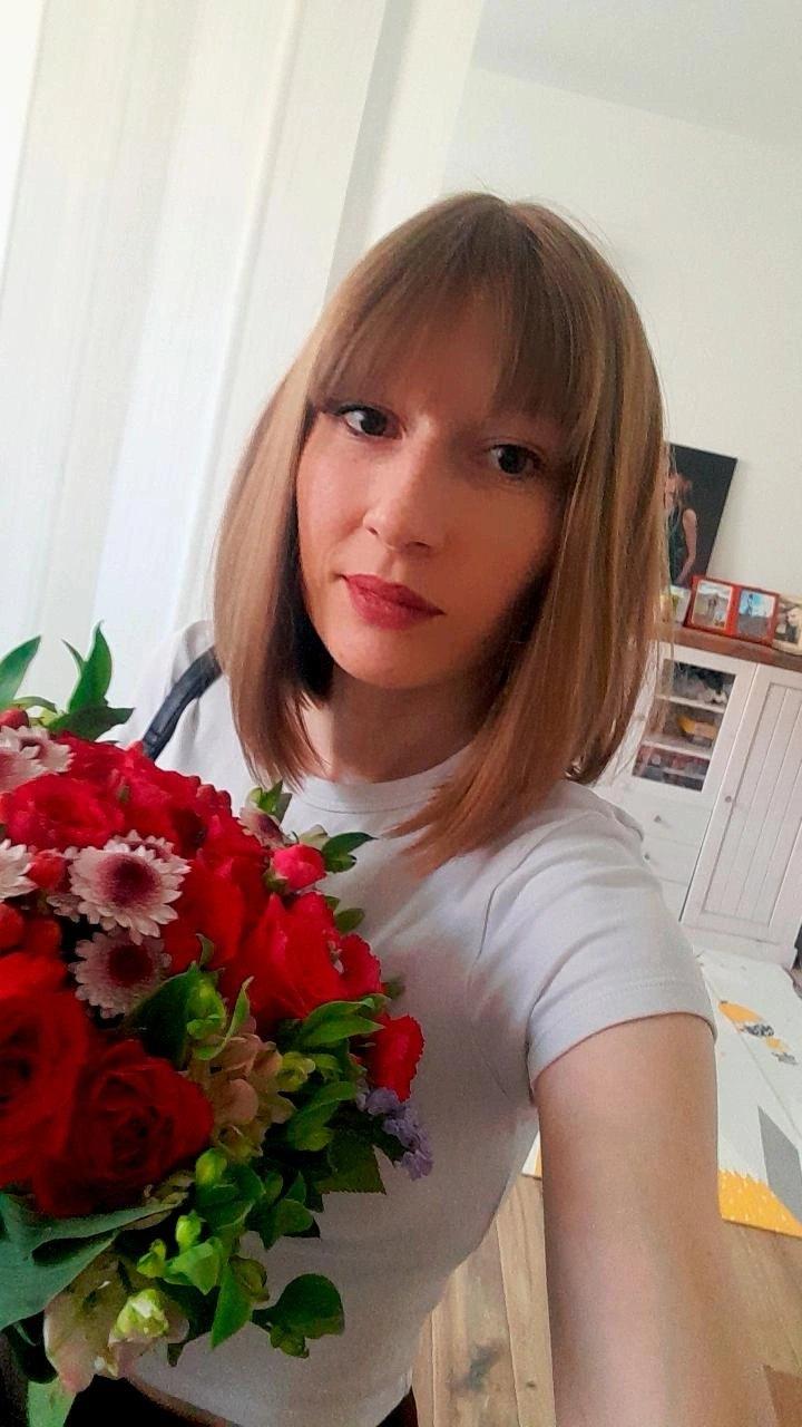 Alina R.